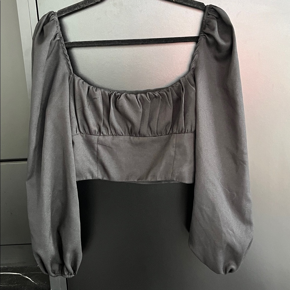 Black Princess Polly Ariah Long Sleeve Crop Top - Picture 5 of 7